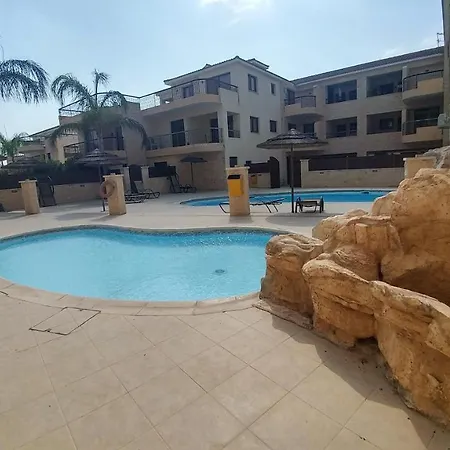 Apartment Oasis - Stunning 2 Bedroom Tersephanou