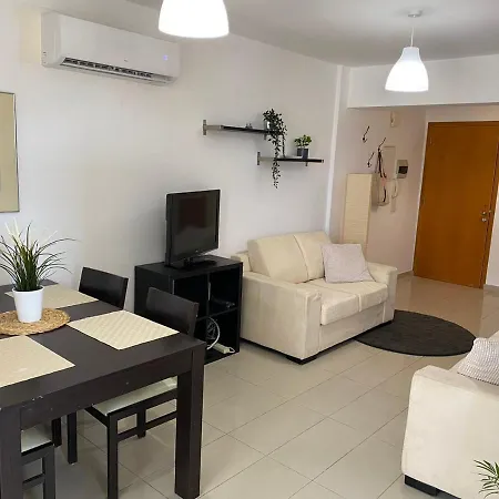 Oasis - Stunning 2 Bedroom * Τερσεφάνου